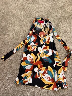 🌼 4/$13 - Jennifer Lopez Black Floral Top with Mustard, Teal & Rust Blooms